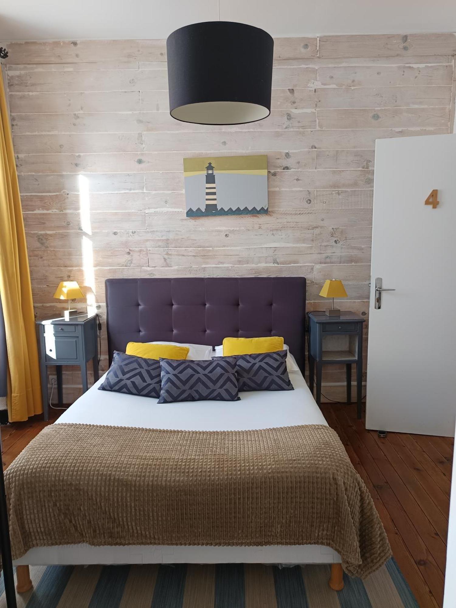Hotel L'Albatros 프풀리귀앙 외부 사진